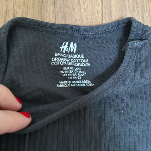 H&M grey ribbed basic set -2T - Picture 3 of 8
